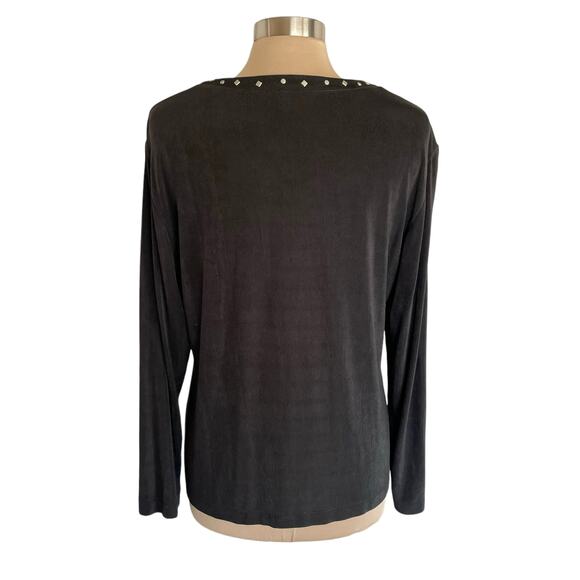Chico's Travelers Black Slinky Knit Top Split V-neck Studded Long Sleeves XL/16 - Picture 2 of 7